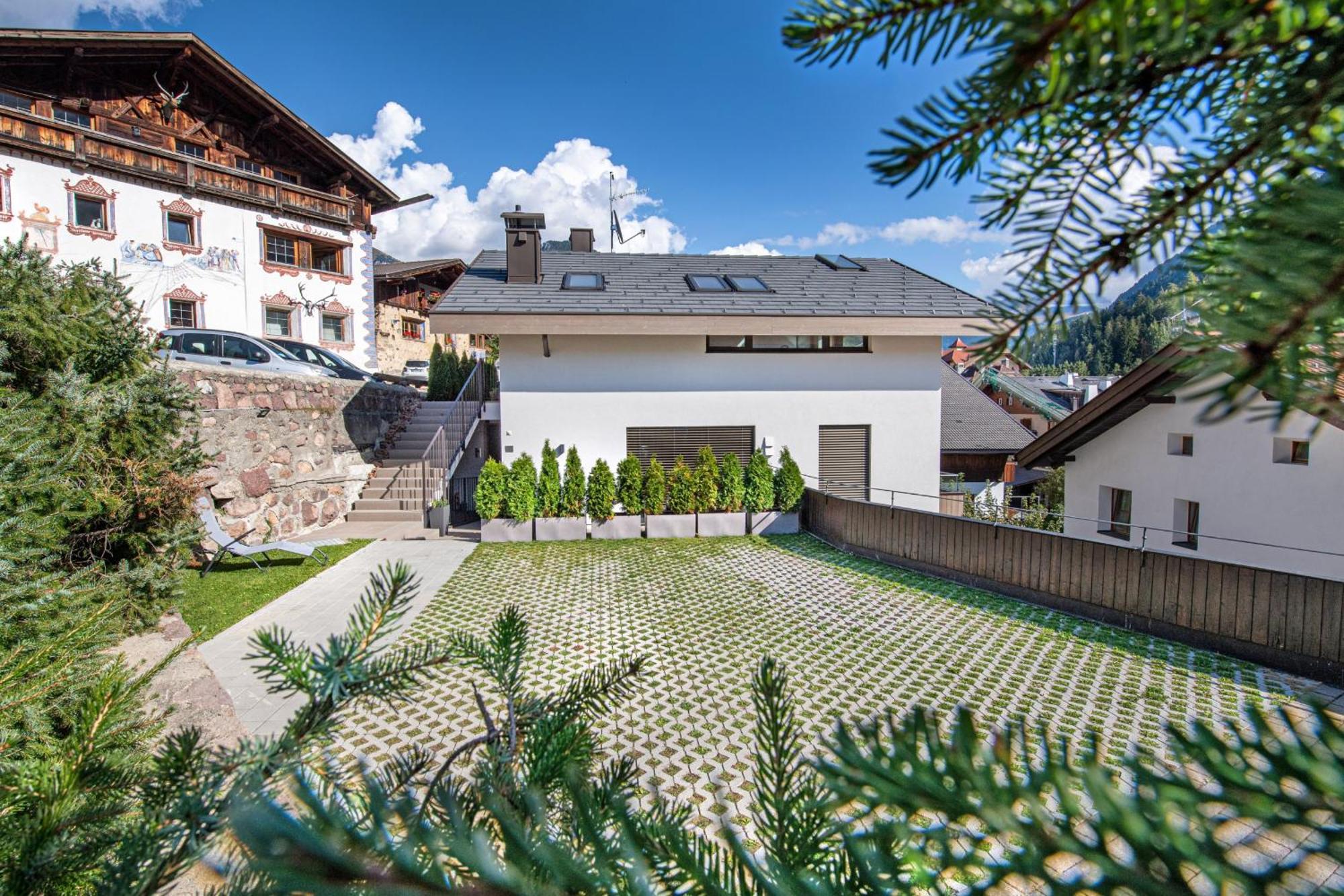 Apartments Dami Ortisei Zewnętrze zdjęcie